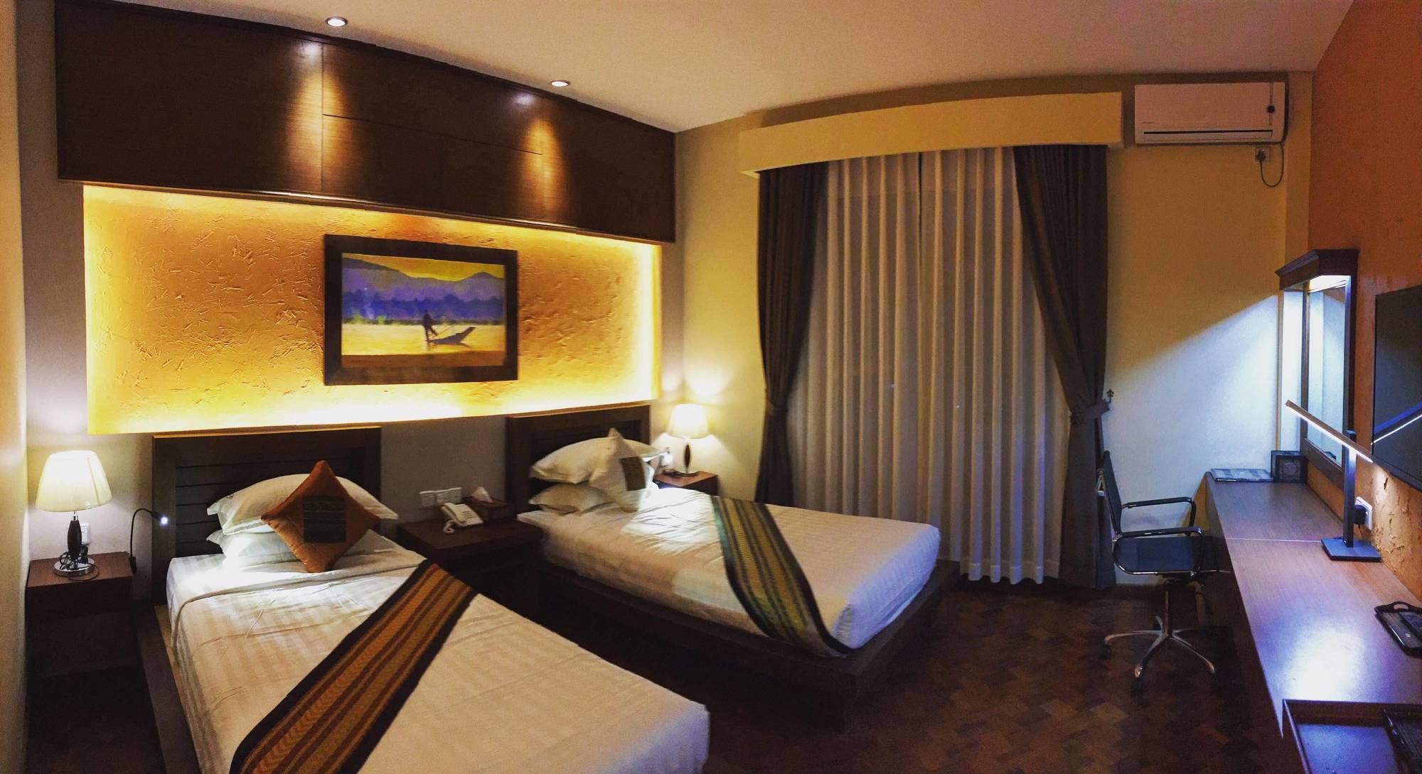 Thousand Island Hotel Inle Lake מראה חיצוני תמונה
