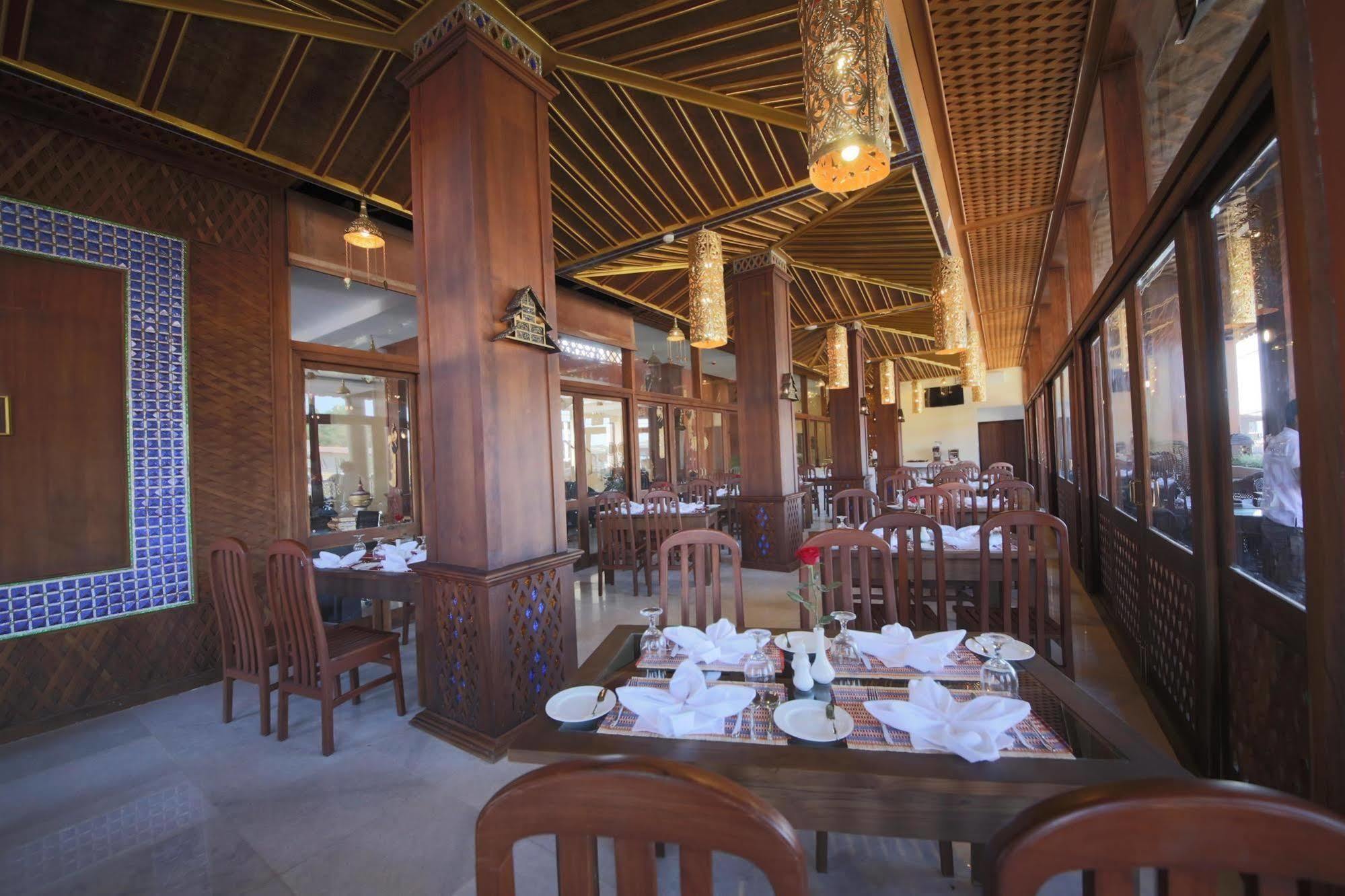 Thousand Island Hotel Inle Lake מראה חיצוני תמונה