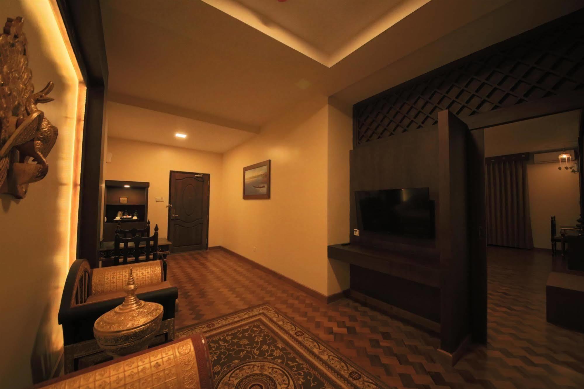 Thousand Island Hotel Inle Lake מראה חיצוני תמונה